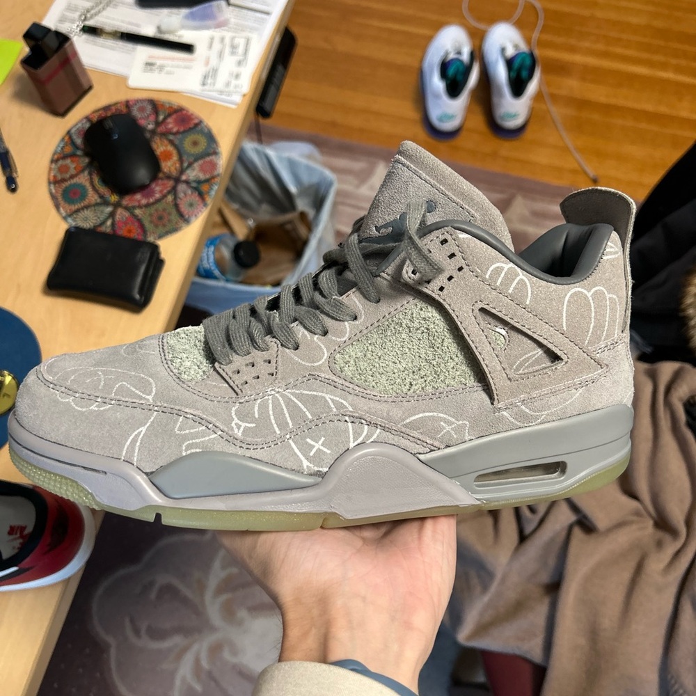 Nike Gray Sneakers with White Accents